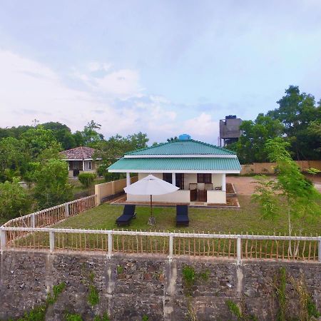 The Horizon Hill Top Villa Unawatuna Eksteriør billede